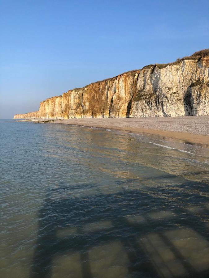 Joli studio meublé proche de la plage Veules-les-Roses Exterior foto